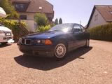 BMW 320i Coupe 320i - BMW 320 aus 1993