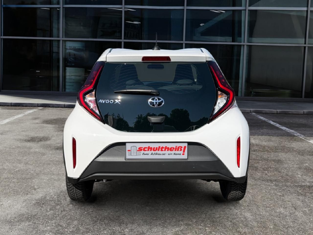 Fahrzeugabbildung Toyota Aygo X Play