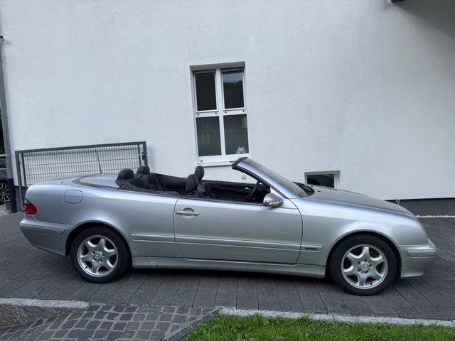 Mercedes-Benz CLK 230 KOMPRESSOR AVANTGARDE 146 Tkm.