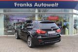 BMW X5 xDrive 40d M-Paket + AHK + Leder + Standheiz. - BMW X5 mit Diesel-Antrieb: Geländewagen