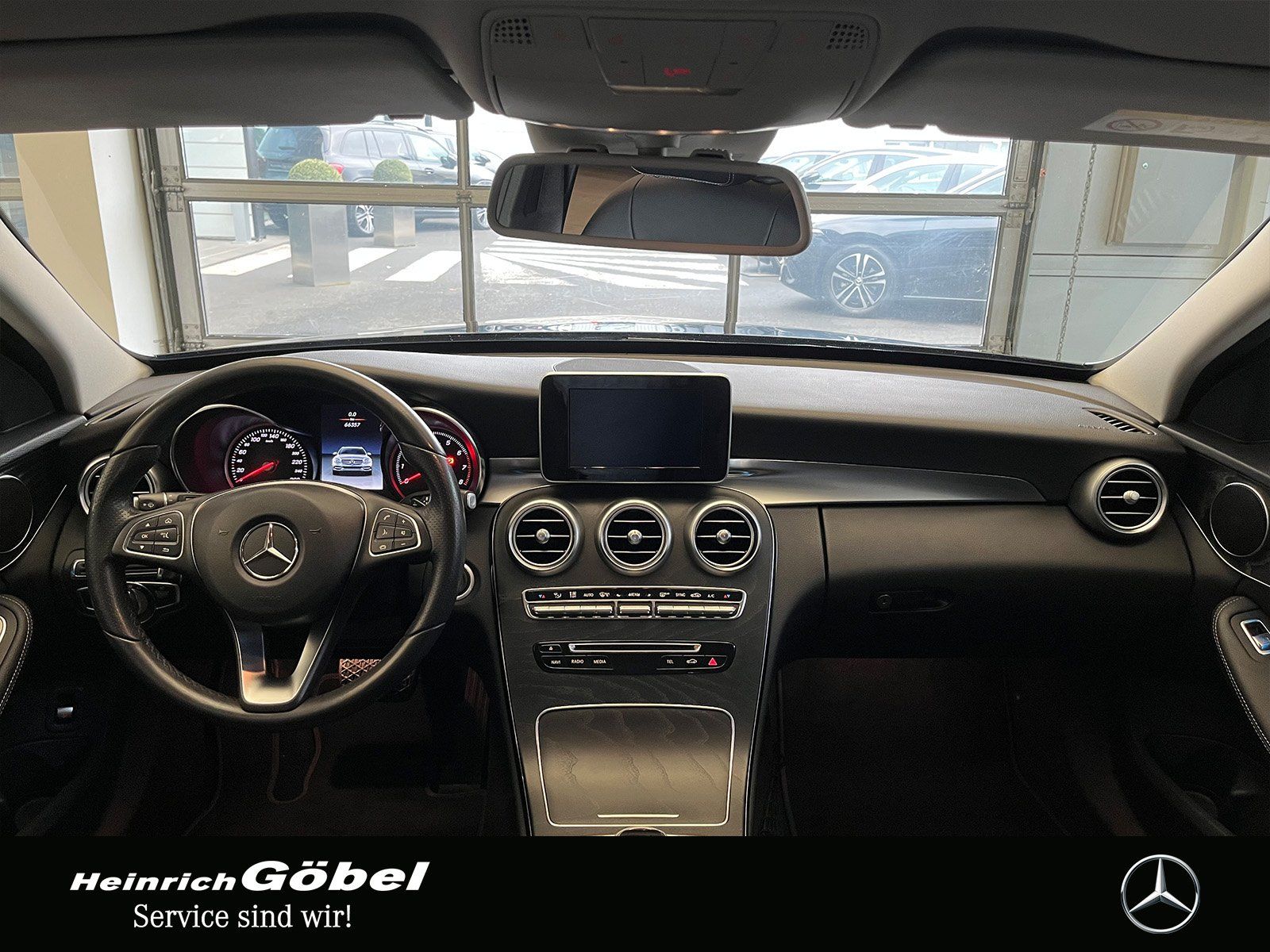 Fahrzeugabbildung Mercedes-Benz C 300 T  AVANTGARDE+NAVI+LED-ILS+TOTWINKEL+RÜ.KA