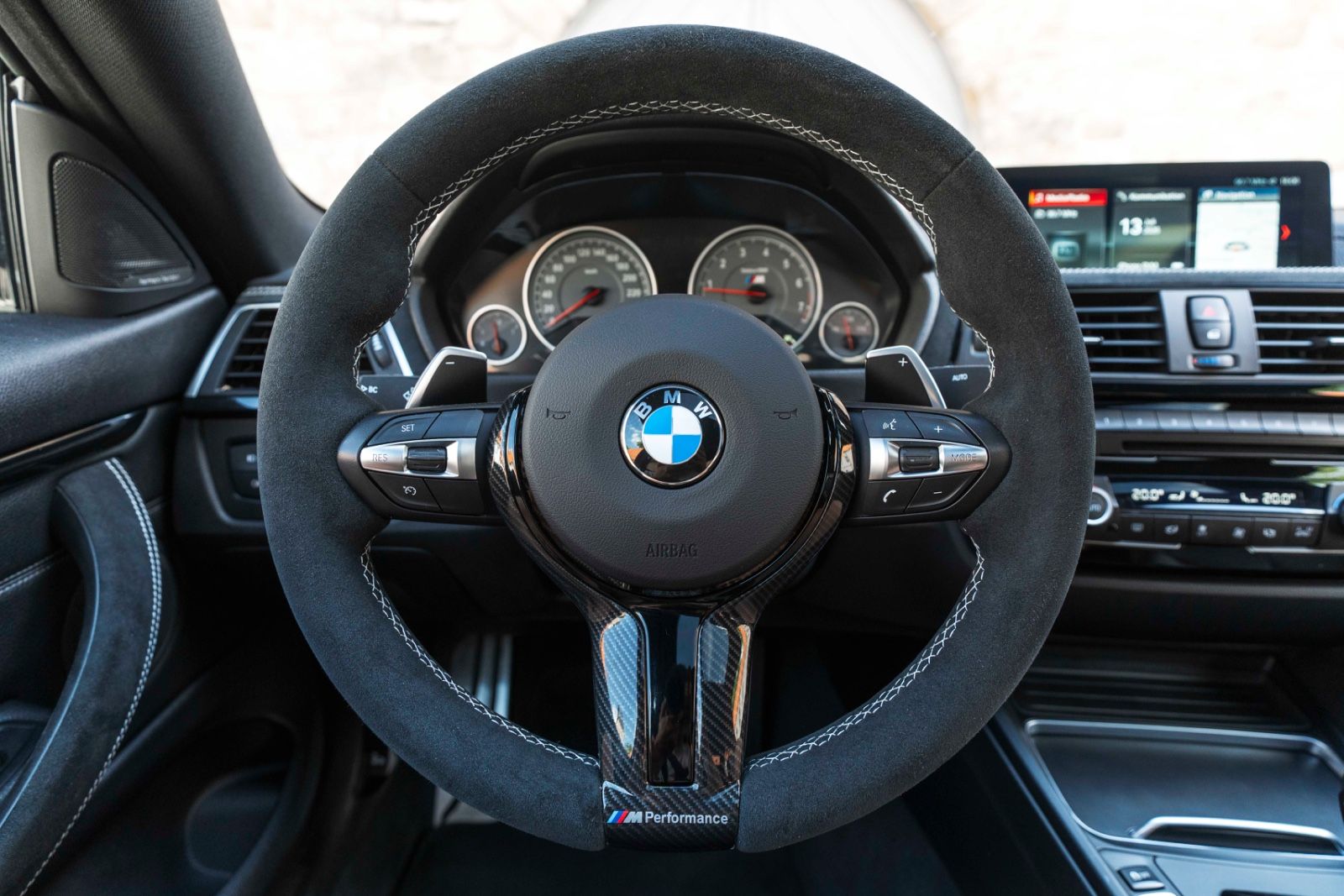 Fahrzeugabbildung BMW 430IX M-PERFORMANCE H&K HUD LED KAM CARPLAY ALC