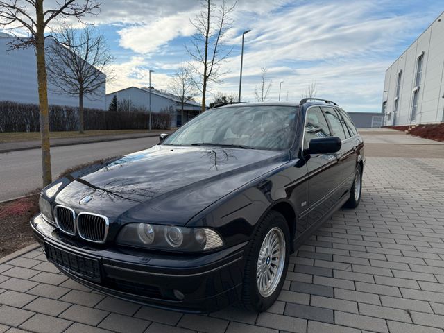 BMW 530i Touring  Individual BMW Scheckheft, Navi