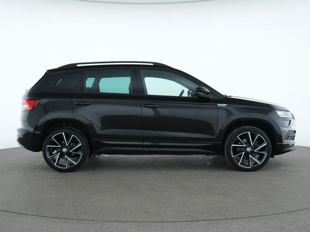 Skoda Karoq 2022 г. Чёрный, пробег 41021 км