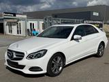 Mercedes-Benz E 200 CDI BlueEfficiency/Teilleder/LED/Schiebeda - Mercedes-Benz E 200: Cdi Blueefficiency
