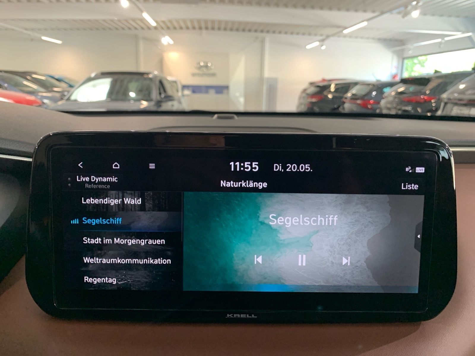 Fahrzeugabbildung Hyundai SANTA FE 1.6 T-GDI Prime Plug-In Hybrid 4WD AHK