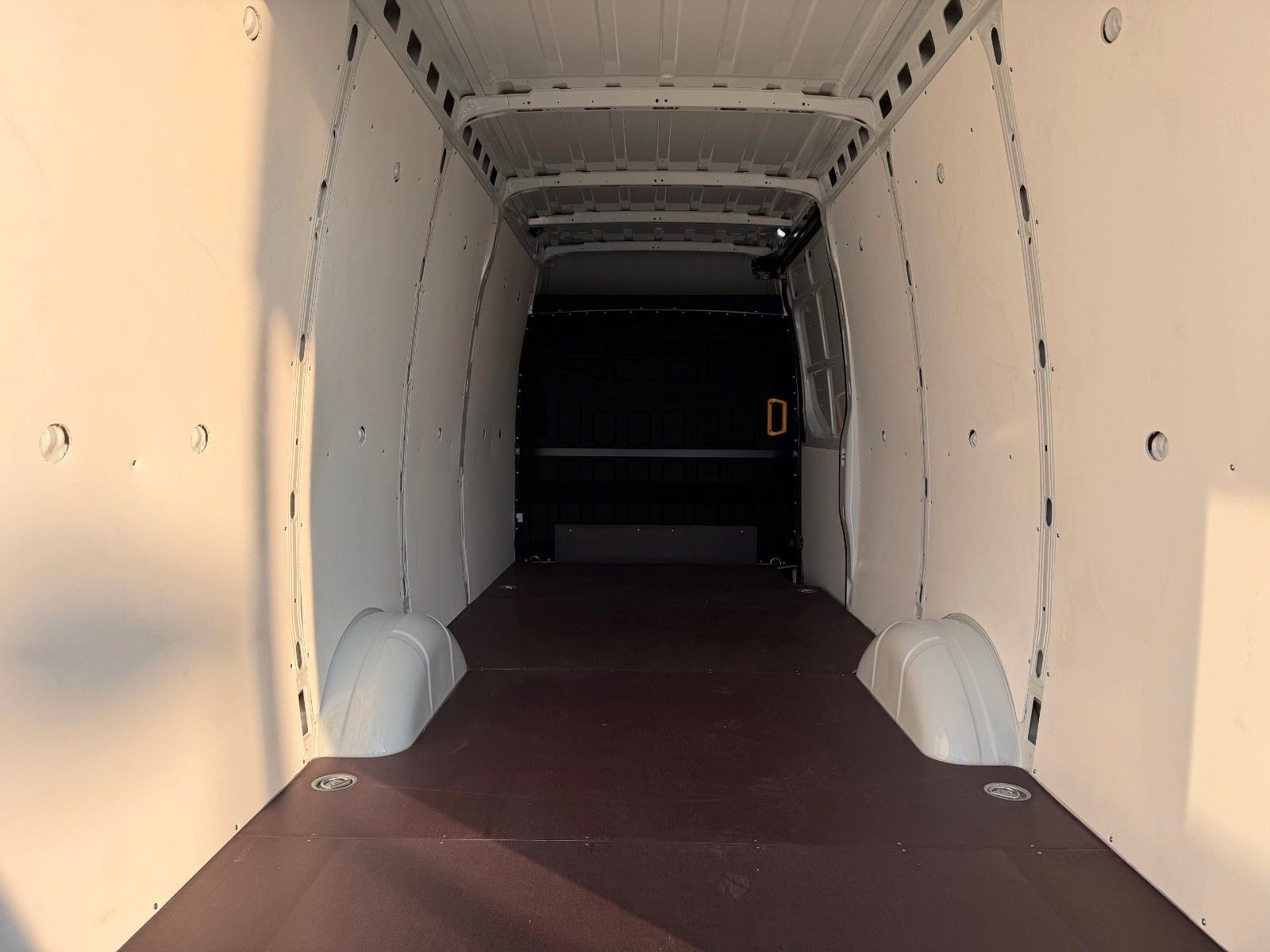 Fahrzeugabbildung Iveco Daily 35S18 HA8 *R4.100mm*Automatik*Kamera*ACC*
