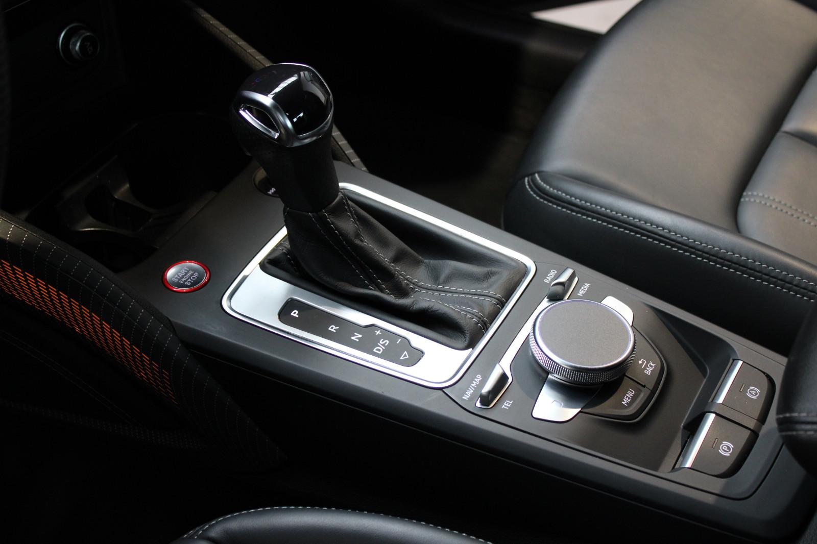 Audi SQ2 TFSI 300PS AHK/NAV/VIRTUAL/LED/LEDER/8-FACH!, миниатюра 17
