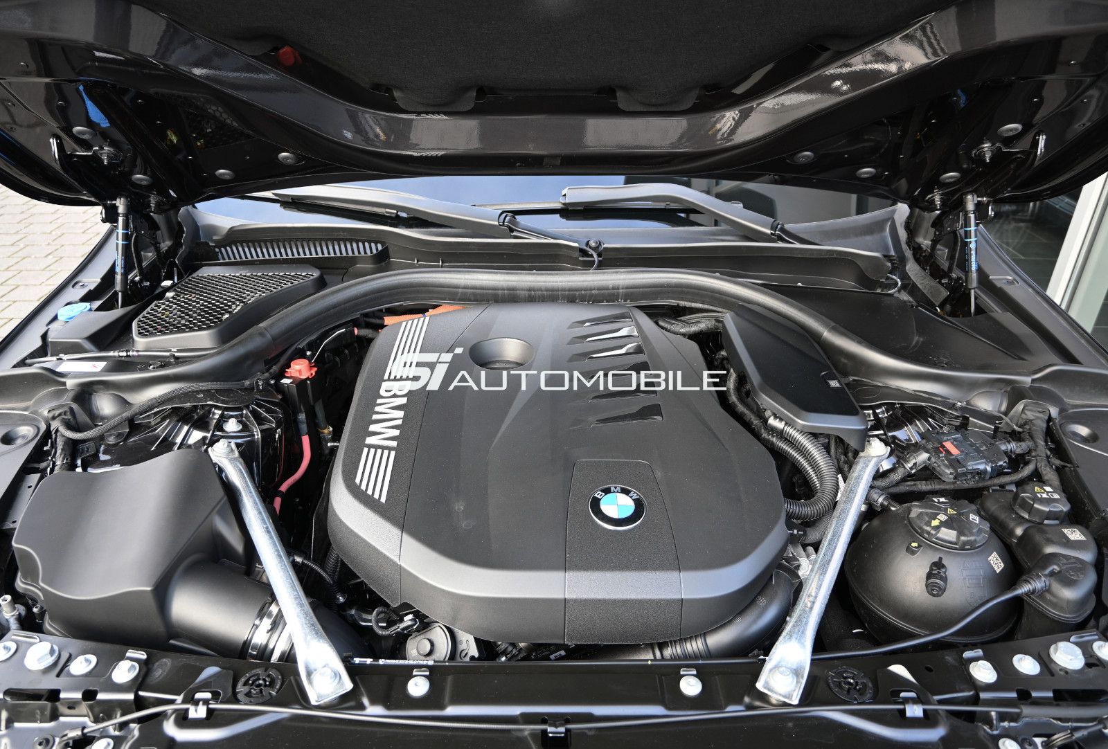 Fahrzeugabbildung BMW 550e xDr. °UVP 105.960€°AD.M-FAHRW.PROF°MERINO°