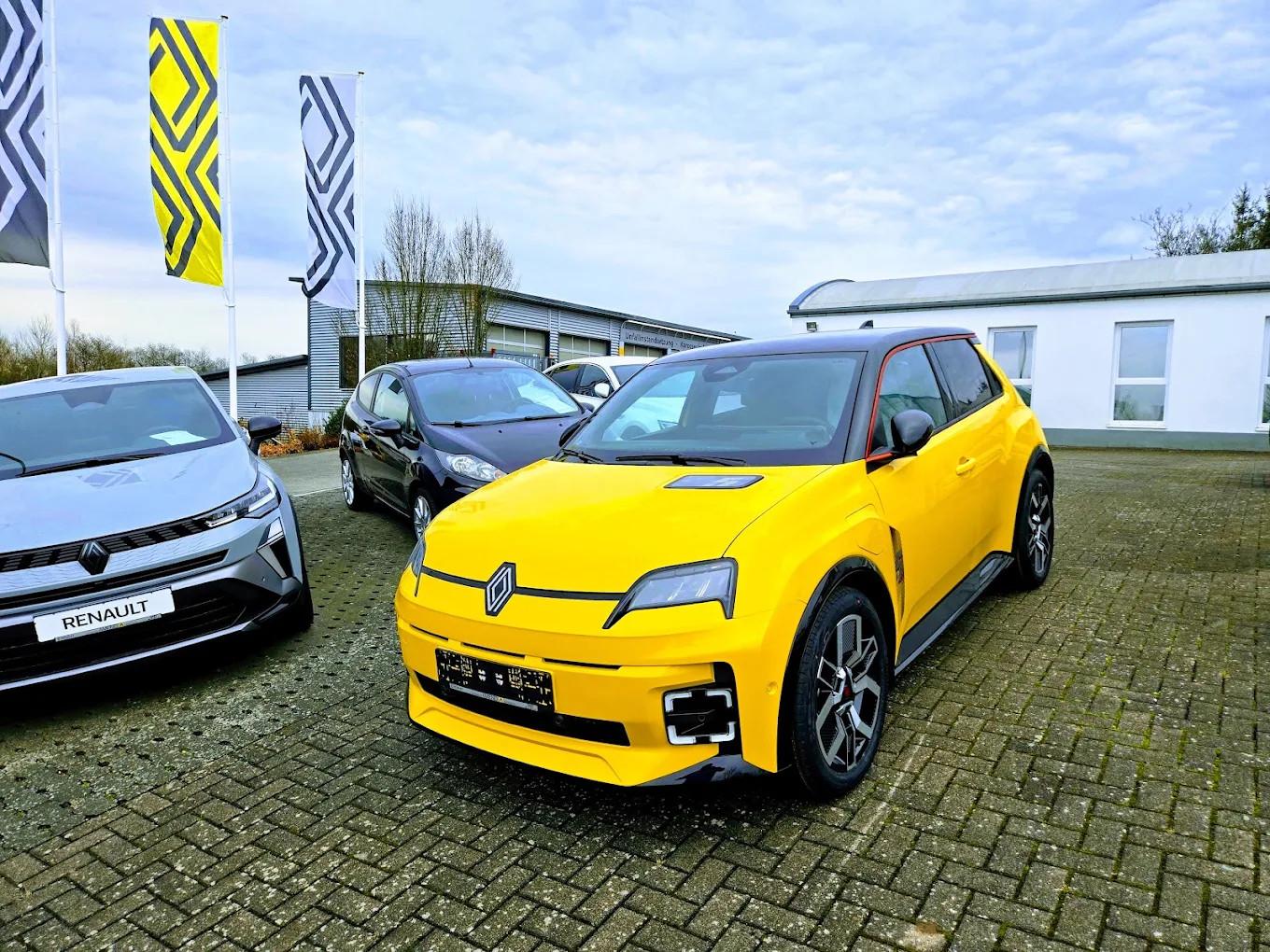 Renault R 5 Techno 150 Comfort Range