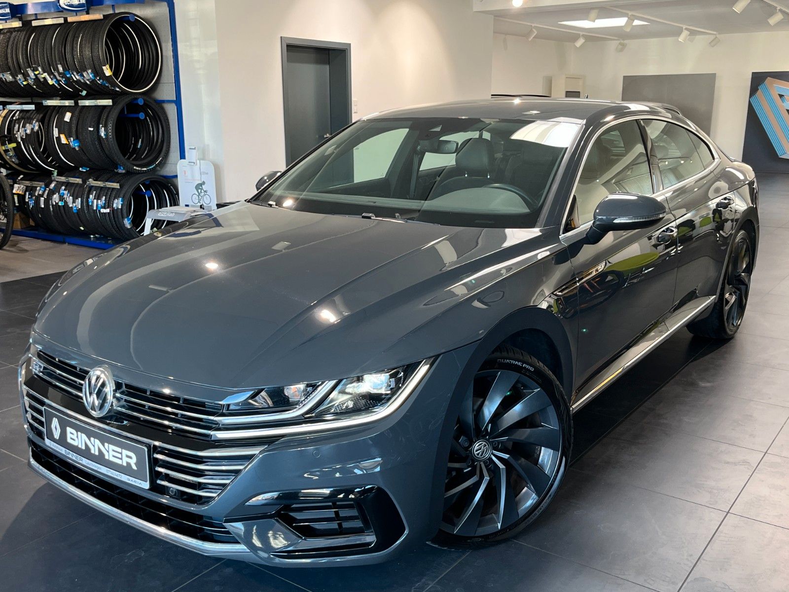 VW Arteon 2.0 TSI DSG R-Line 4M *ACC*3-Zonen*