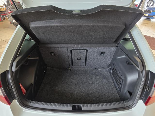 SKODA Rapid — Foto 7