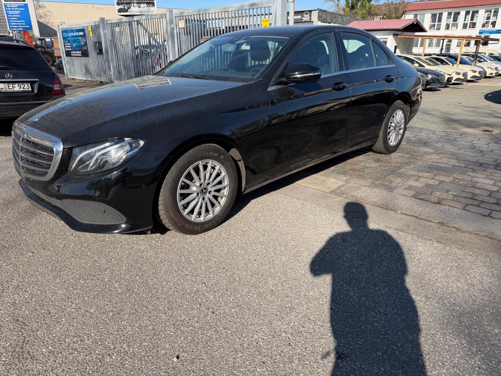 Mercedes-Benz E 200 d Autom.Navi*Kamera