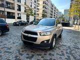 Chevrolet Captiva 2.4 LT 2WD 7-Sitzer LT (Benzin und LPG) - Chevrolet Captiva aus 2011