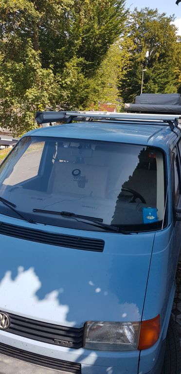 Image of Volkswagen T4 Caravelle