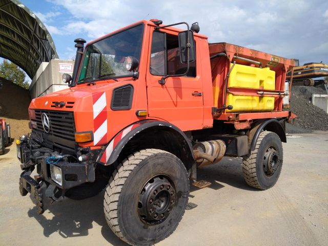 Unimog Mercedes Benz U2100 Unimog Winterdienst