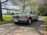 Mercedes-Benz 260 SE Top Zustand - Mercedes 260 mit Schiebedach