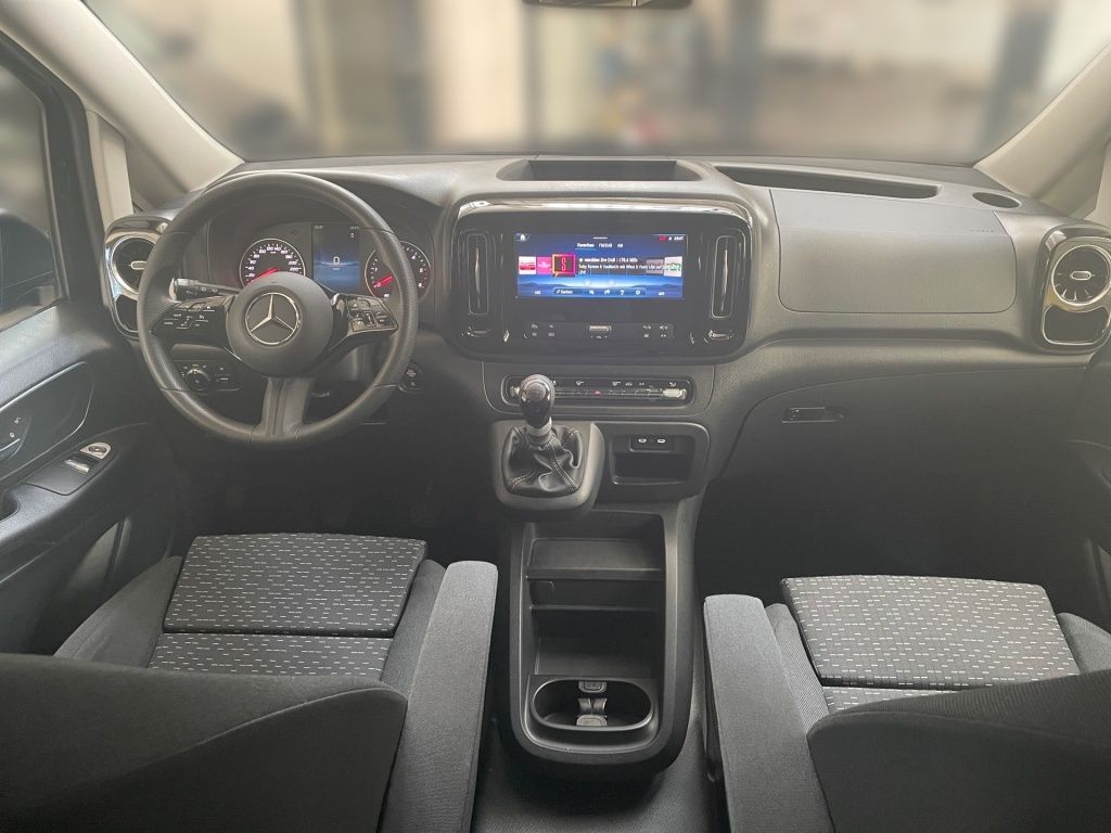 Fahrzeugabbildung Mercedes-Benz Vito 116 Mixto PRO kompakt 5 Sitze LED 2xST PTS
