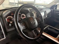 DODGE RAM 1500 V8 5,7L HEMI BIG HORN 4x4