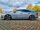 Volkswagen Passat CC 2.0tdi DSG R-line  - blaue Volkswagen Passat CC