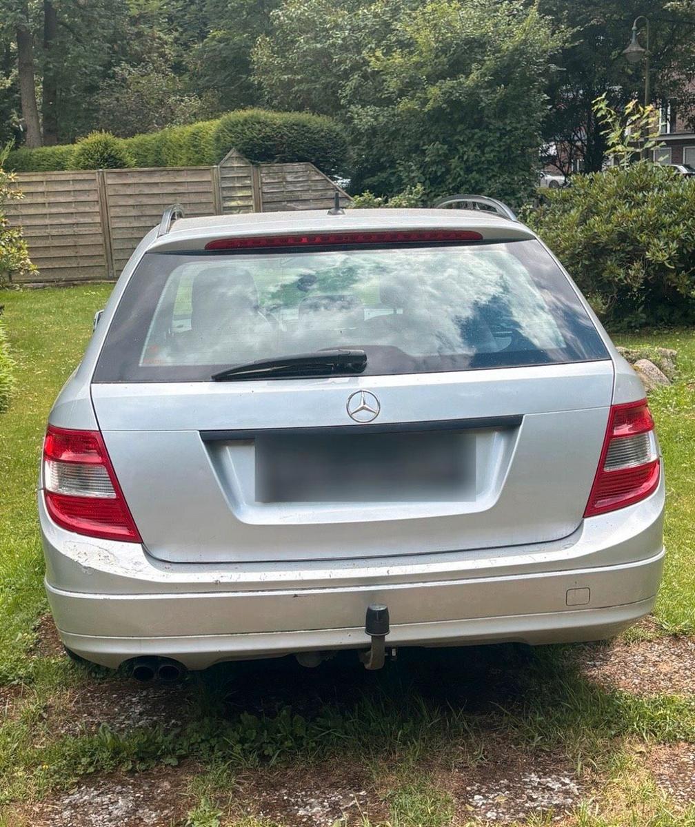 Mercedes-Benz C200 2010 — photo 5