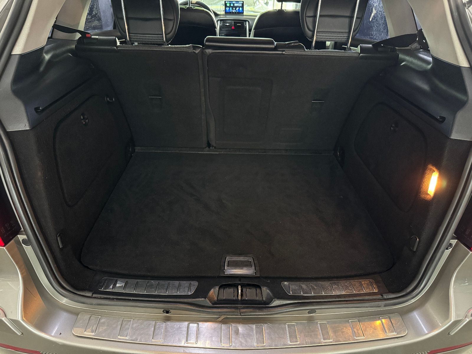 Fahrzeugabbildung Mercedes-Benz B 200 CDI AUTOMATIK SPORTPAKET BI-XENON KAMERA