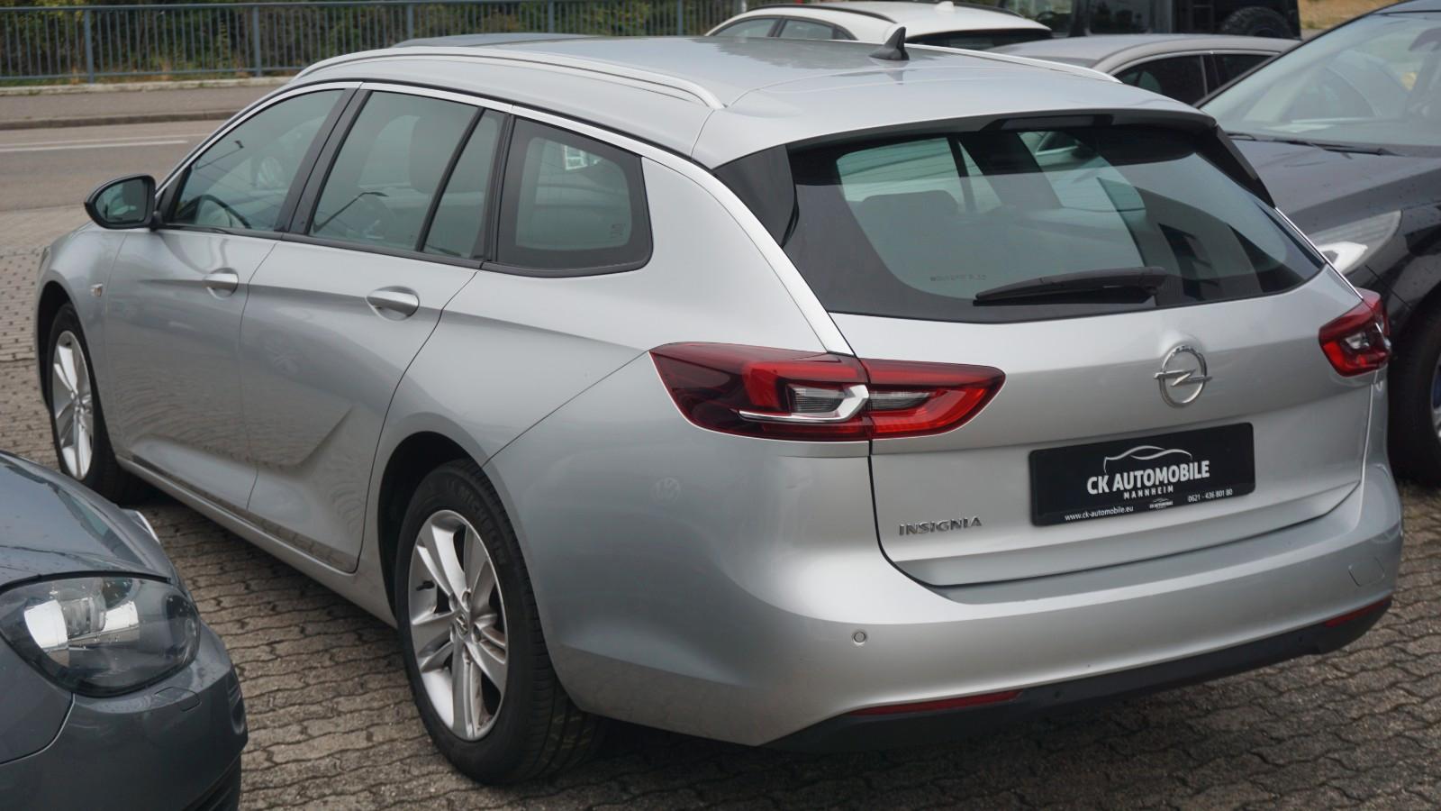 Opel Insignia B Sports Tourer Elegance*LED*ACC*PDC!!!