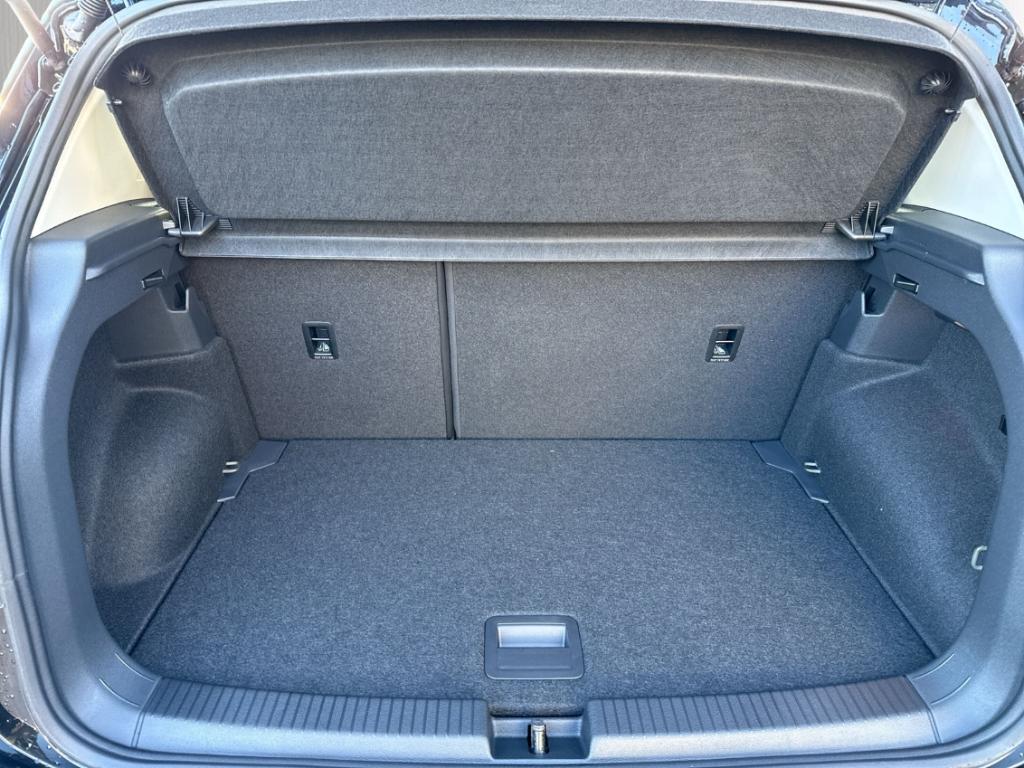 Volkswagen T-Cross 1.0 TSI DSG ENERGY LED AHK GJR NAVI KAME