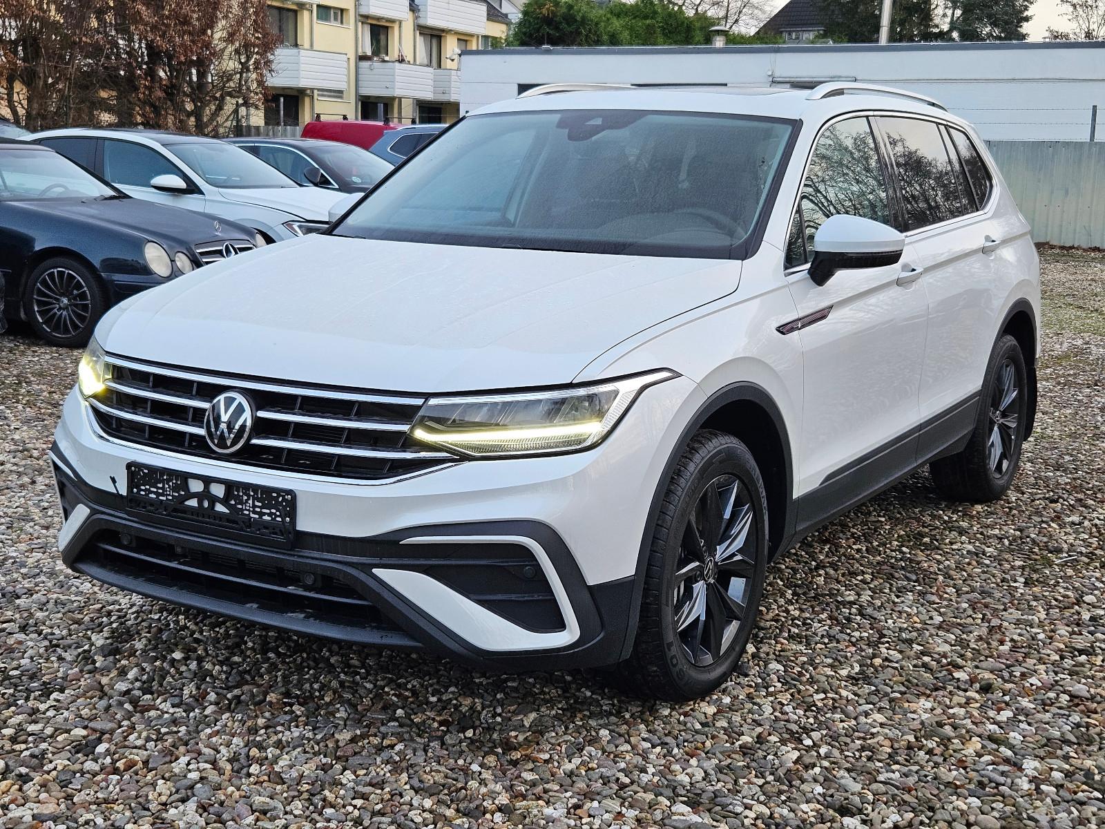 Volkswagen Tiguan Allspace 2.0 TSI Automatik Leder Kamera