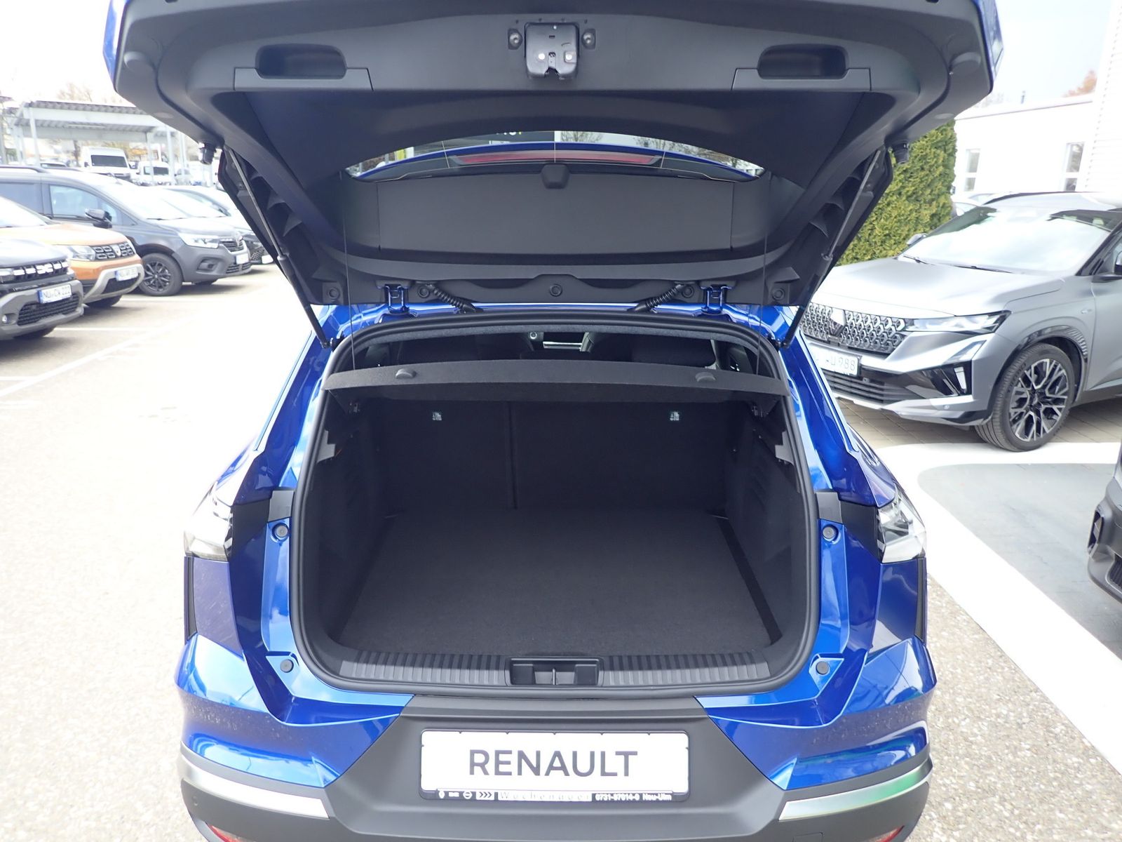 Fahrzeugabbildung Renault Symbioz KISS Full Hybrid E-Tech 160