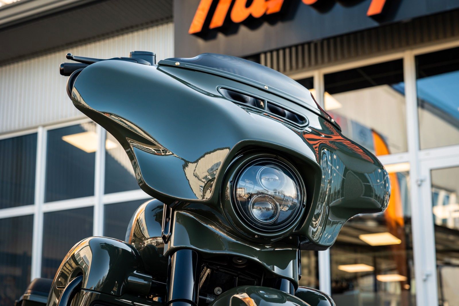 Fahrzeugabbildung Harley-Davidson CVO Street Glide FLHXSE 140 TORXSTER JEKILL&HYDE