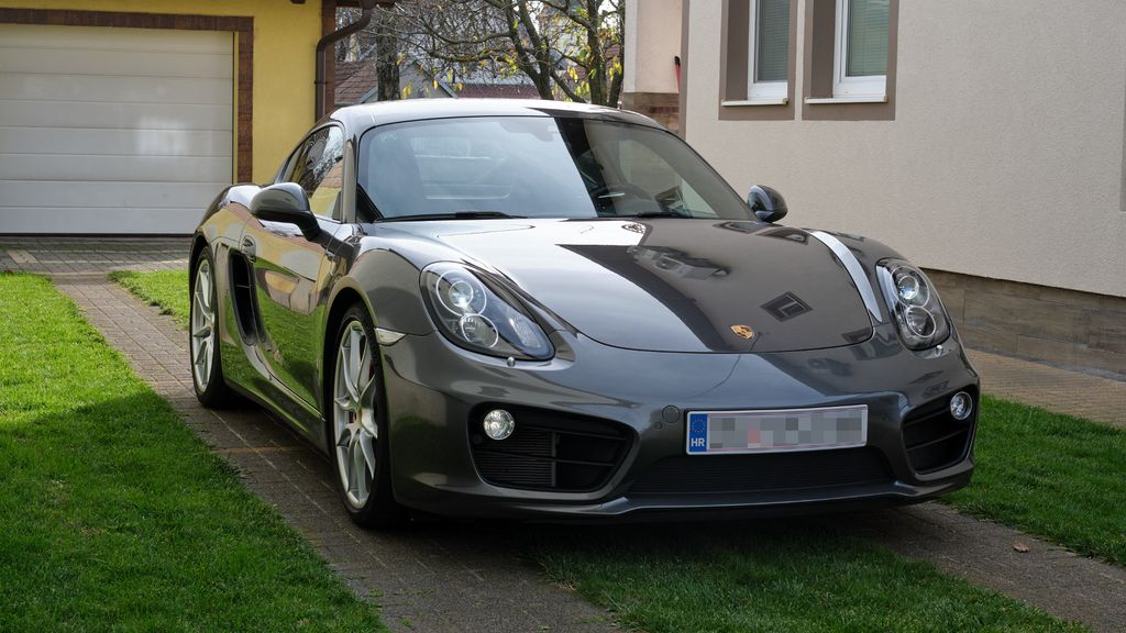 Porsche Cayman