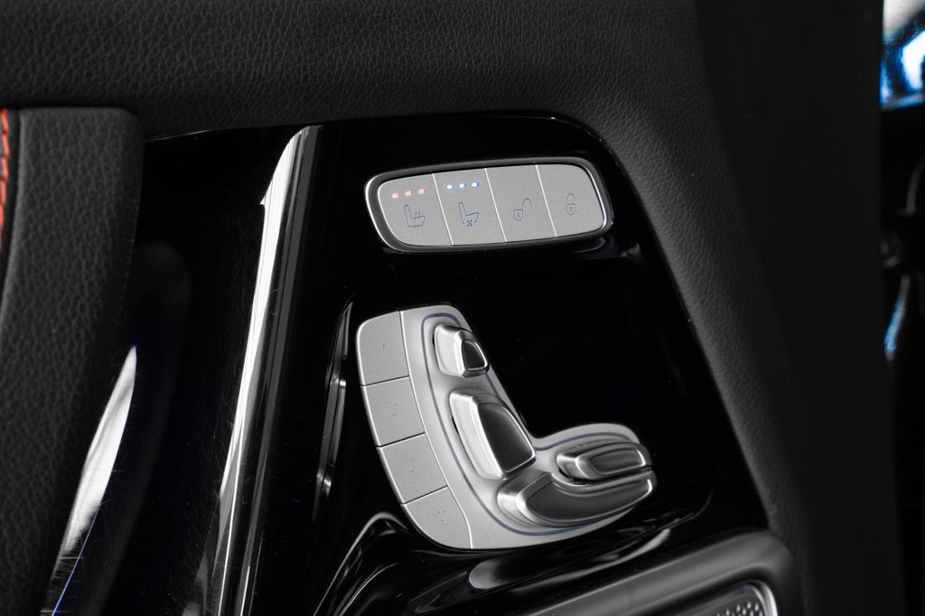 G 350 d BLACK/BLACK AMG LINE SUNROOF MASSAGE 20" - Bild 12