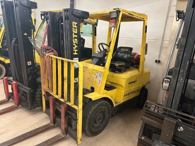 Hyster H2.50XMX