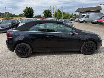 Volkswagen Golf - 8