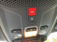 Foto Nummer 17: PEUGEOT 2008