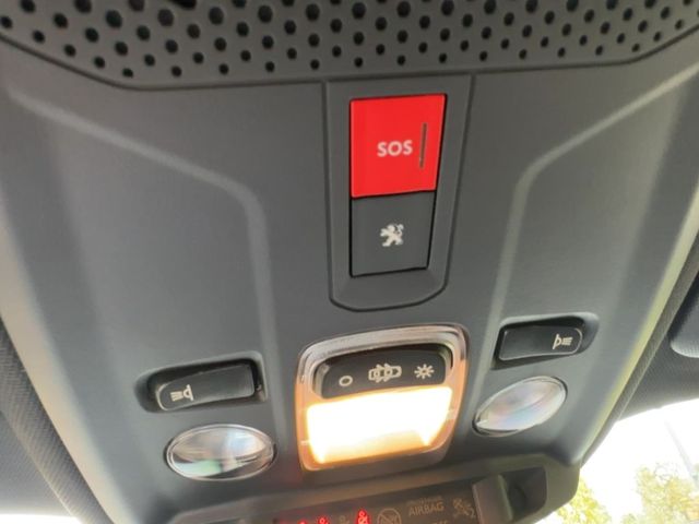 Foto Nummer 17: PEUGEOT 2008