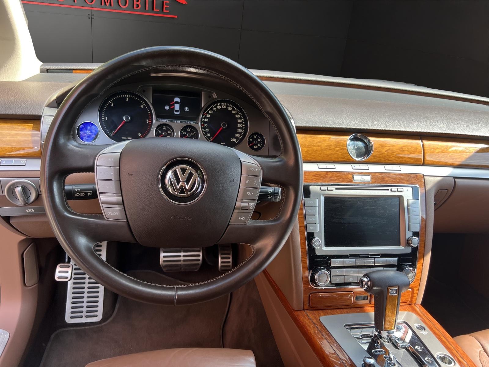 Volkswagen PhaetonV6 TDI 4Motion*M-SITZ*NAVI*AHK*PDC*S-DACH