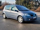Renault Scenic 2.0dCi Automatic - Renault Scenic aus 2008 mit Diesel-Antrieb