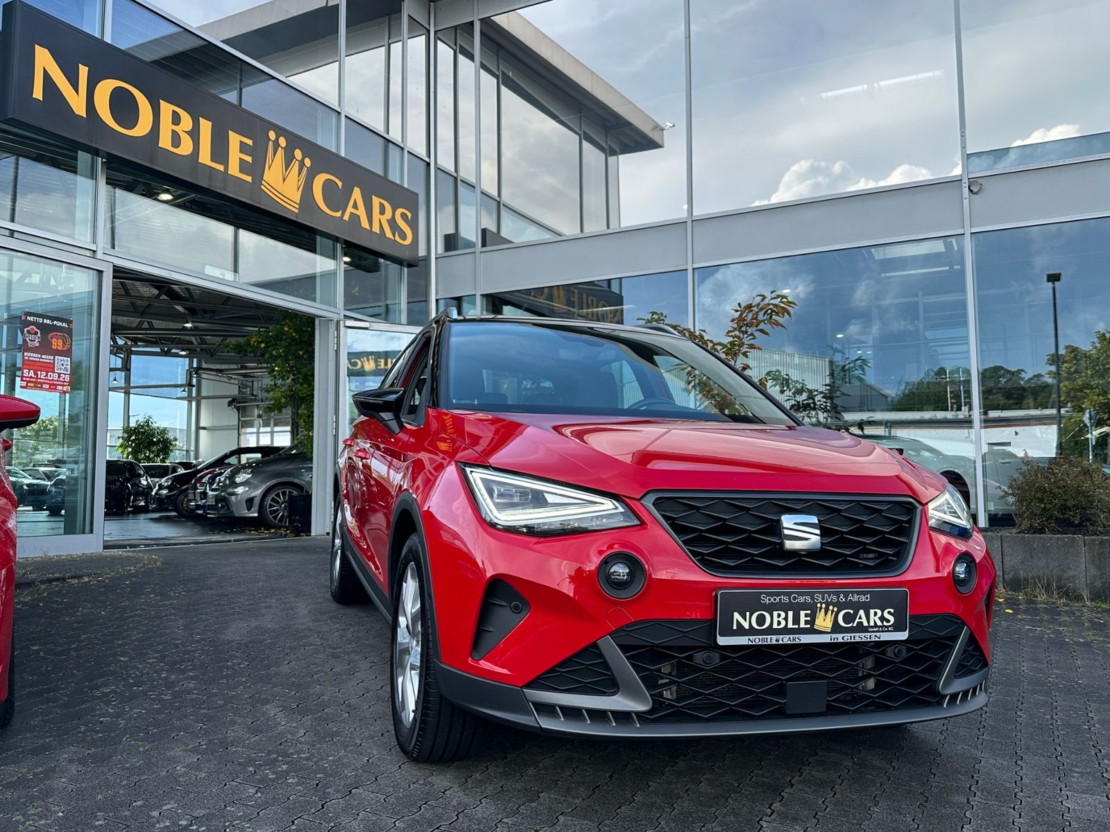 Fahrzeugabbildung SEAT ARONA 1.5 TSI FR AHK ACC LED NAV SHZ