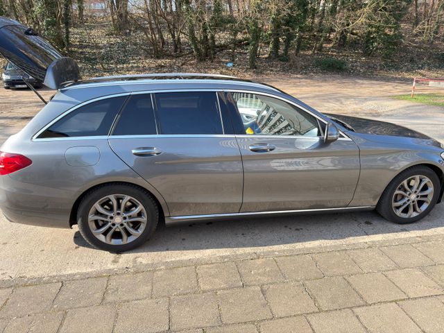 MERCEDES-BENZ C 250 Autom. -Super Ausstattung!!