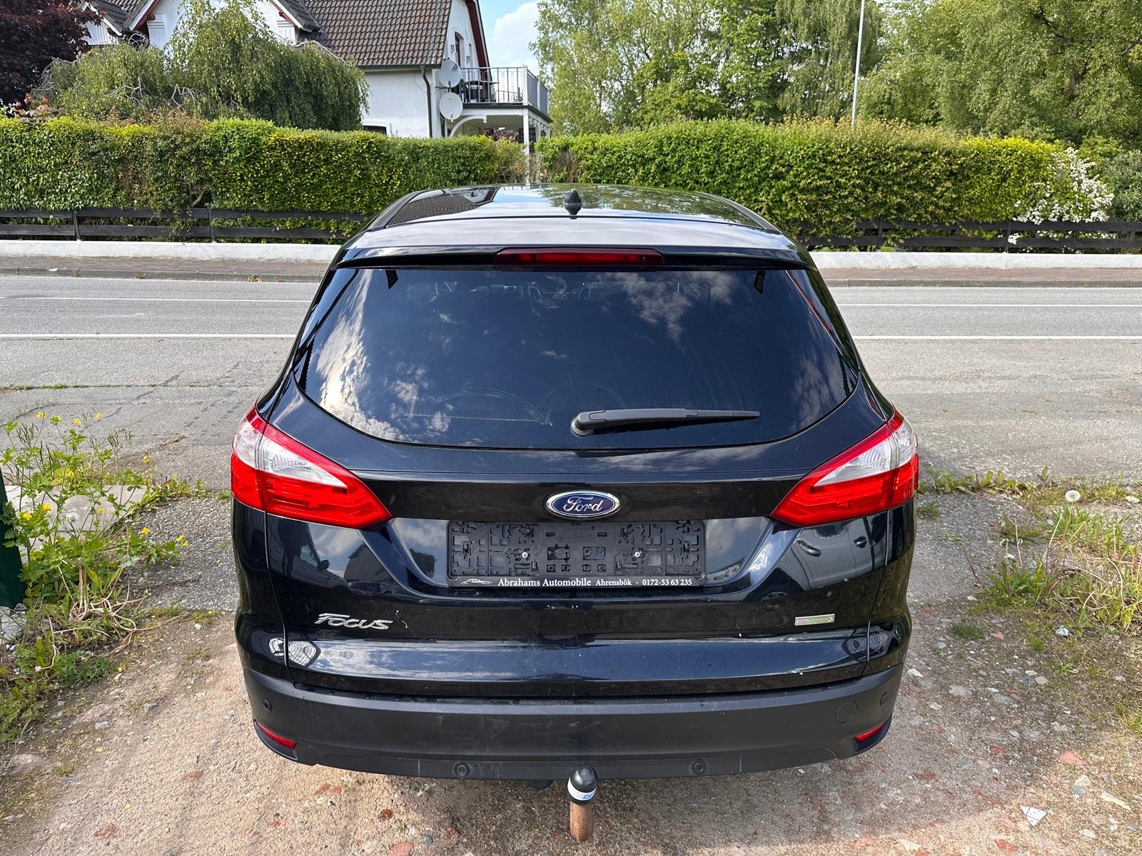 Ford Focus 2014 — photo 5