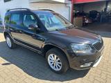 Skoda Yeti Ambition/AUT/PANO/NAVI/SHZ/TEMP - Skoda Yeti: Schwarz