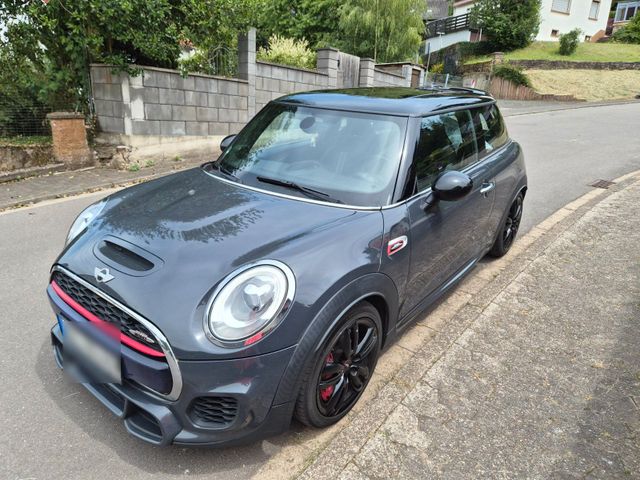 MINI Mini John Cooper Works  sportlich, gepfle...
