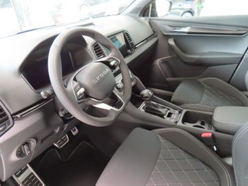 Fotografie 14 des Skoda Karoq Sportline 1.5 TSi DSG 5-J.Garantie AHK Pan