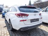 Hyundai i30 cw 1.5 Edition 30+ Mild-Hybrid - Hyundai i30 Unfallwagen