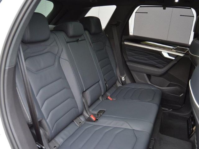 Touareg 3.0 TDI 286 PS 4M MEGA-VOLL NP:119.573/R
