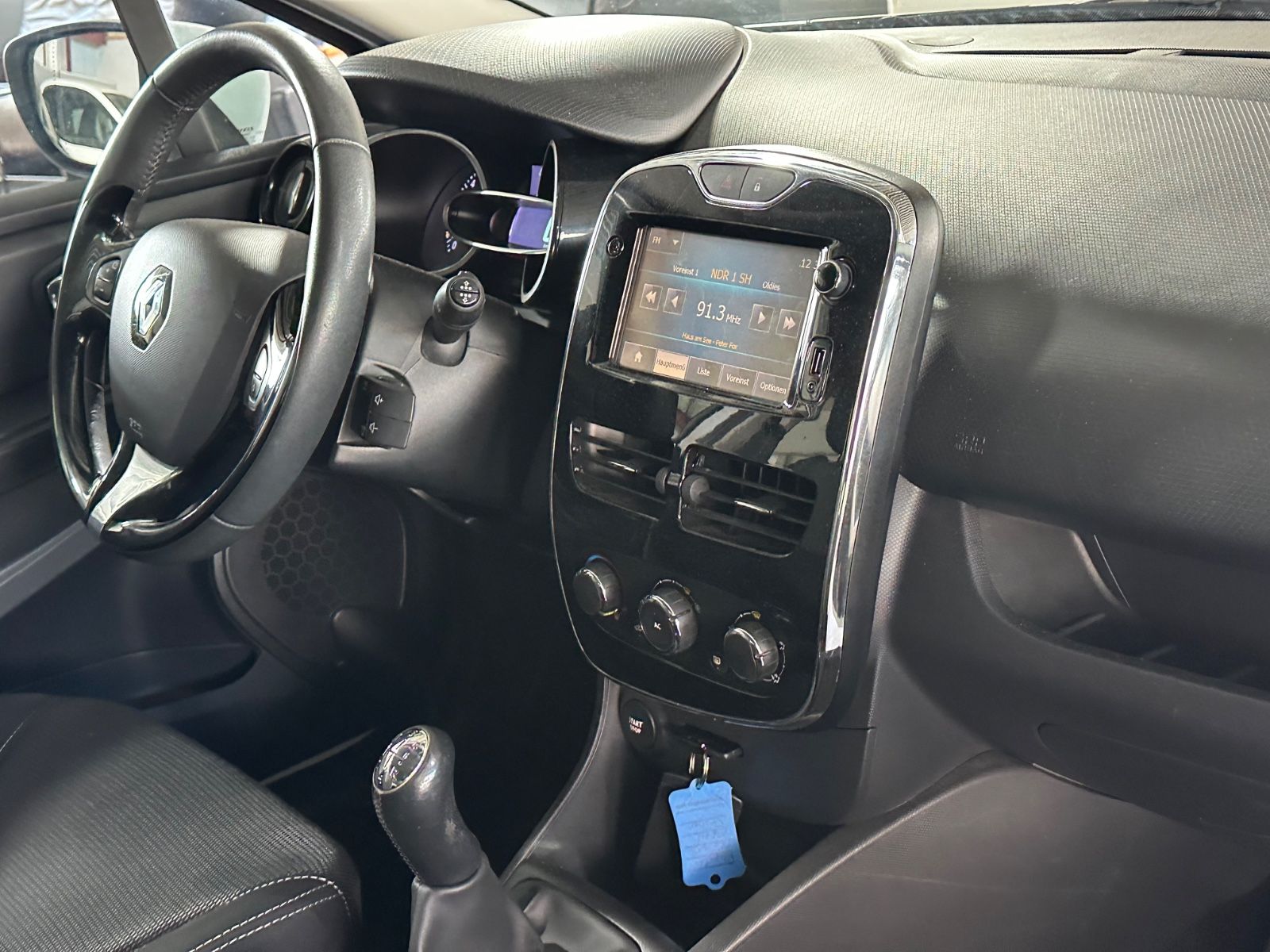 Clio IV Dynamique*NAVI*KLIMA*2.HD*ALLWE.*BLUET*H