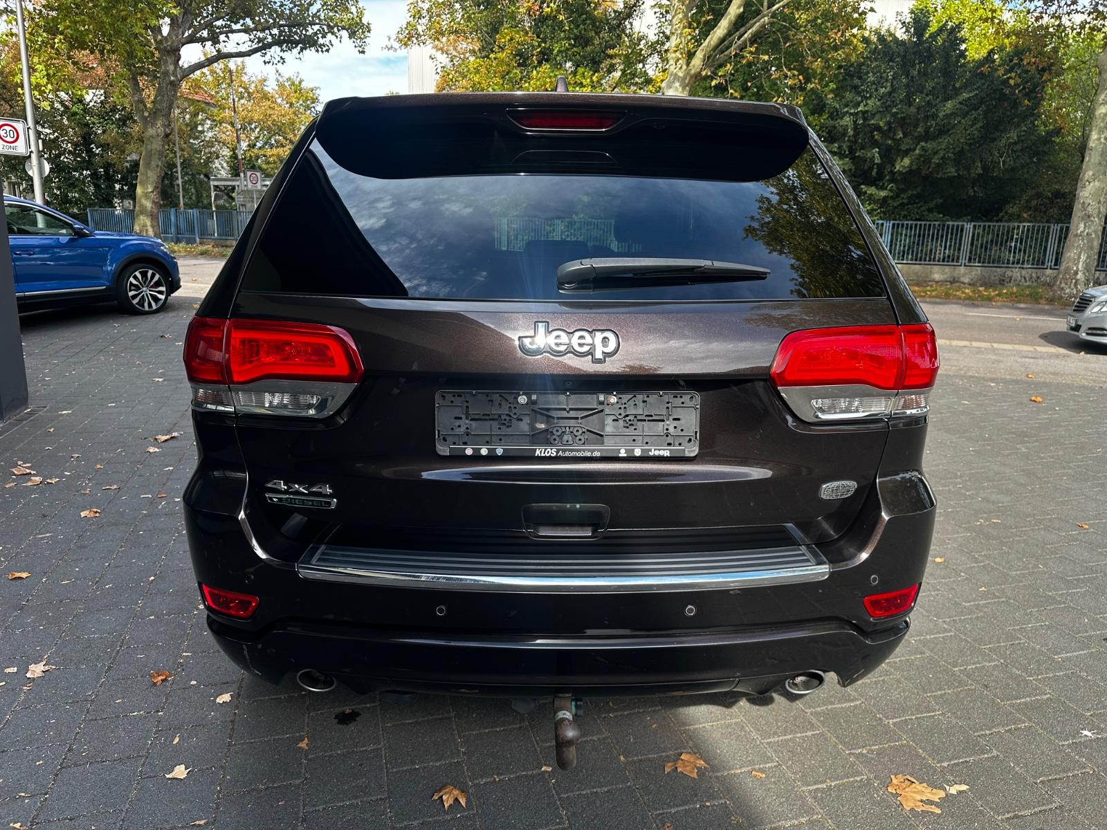 Jeep Grand Cherokee Overland 3.0 CRD V6 250 ch BVA 4x4 / Toit panoramique / Cuir Nappa ventilé / Alpine / Suspension pneumatique