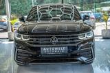 Volkswagen Tiguan 2.0 TDI DSG 2x R-Line NAVI STAHZG AHK LED - Volkswagen Tiguan mit Diesel-Antrieb: Automatik